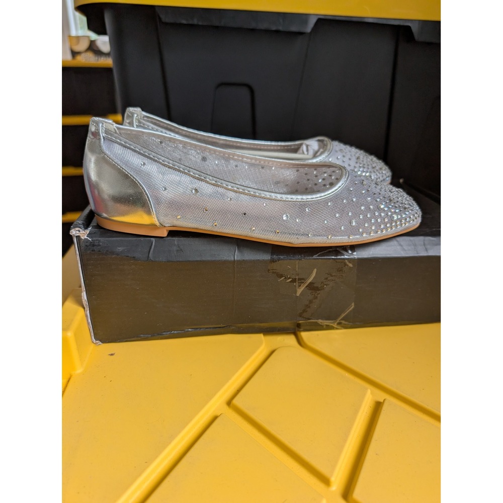 New York & Company Priya Silver Rhinestone Mesh Square Toe Ballet Flats Size 8